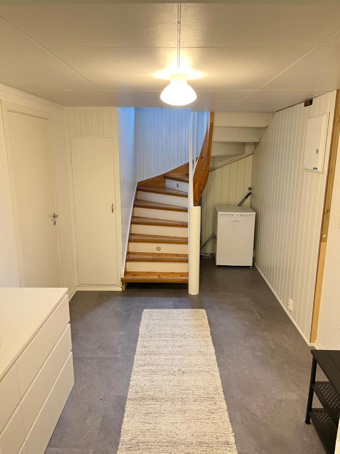 Hus Sentralt I Lofoten Apartment Leknes Exterior photo
